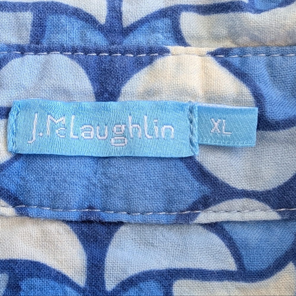 J. McLaughlin Blue and White Floral Shirt - Picture 8 of 8